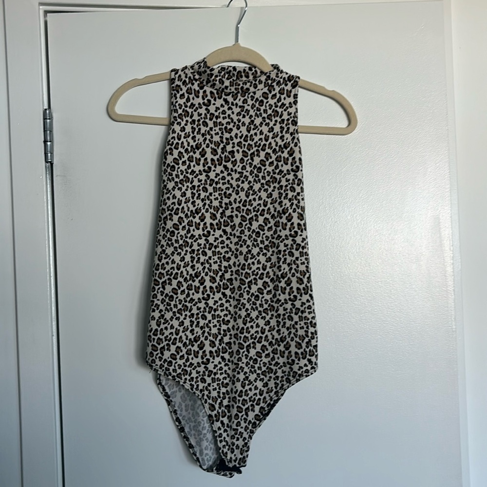 Small gaze animal print body suit - only worn once!